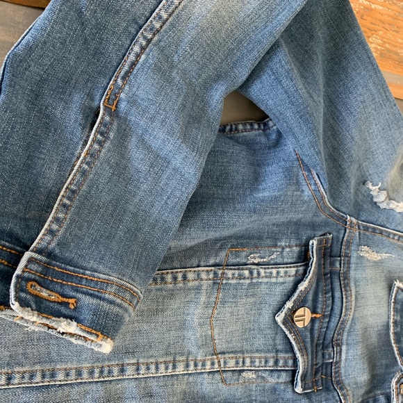 Jean Jacket - Picture 7 of 7